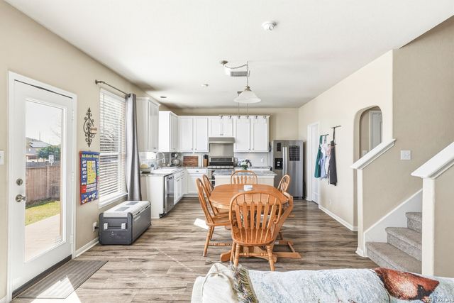 810 Cielo Way, San Antonio, TX 78253