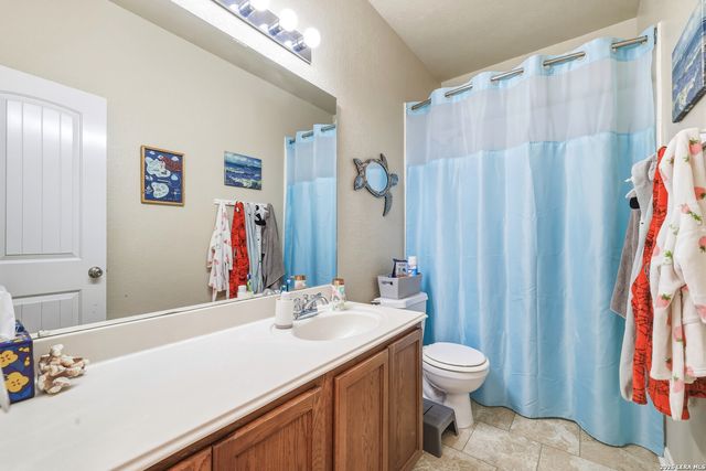 810 Cielo Way, San Antonio, TX 78253