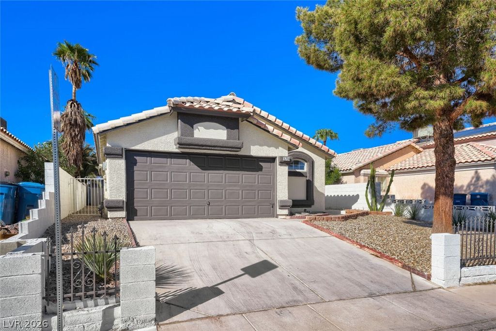 5736 Baffy Circle, Las Vegas, NV 89142 — photo 2