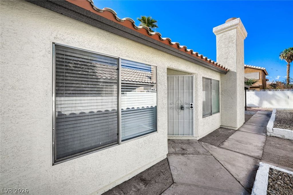 5736 Baffy Circle, Las Vegas, NV 89142 — photo 5