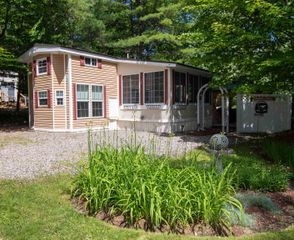 186 High Country Way # 95, Holderness, NH 03245