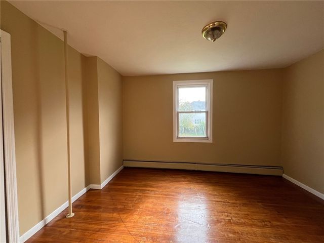 1140 S Broadway Street, East Providence, RI 02914