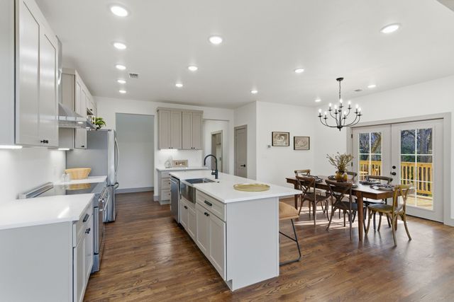 819 Dubois Street, Denison, TX 75020