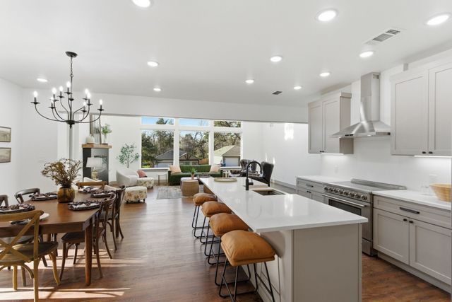 819 Dubois Street, Denison, TX 75020