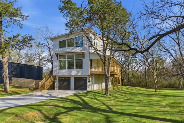 819 Dubois Street, Denison, TX 75020