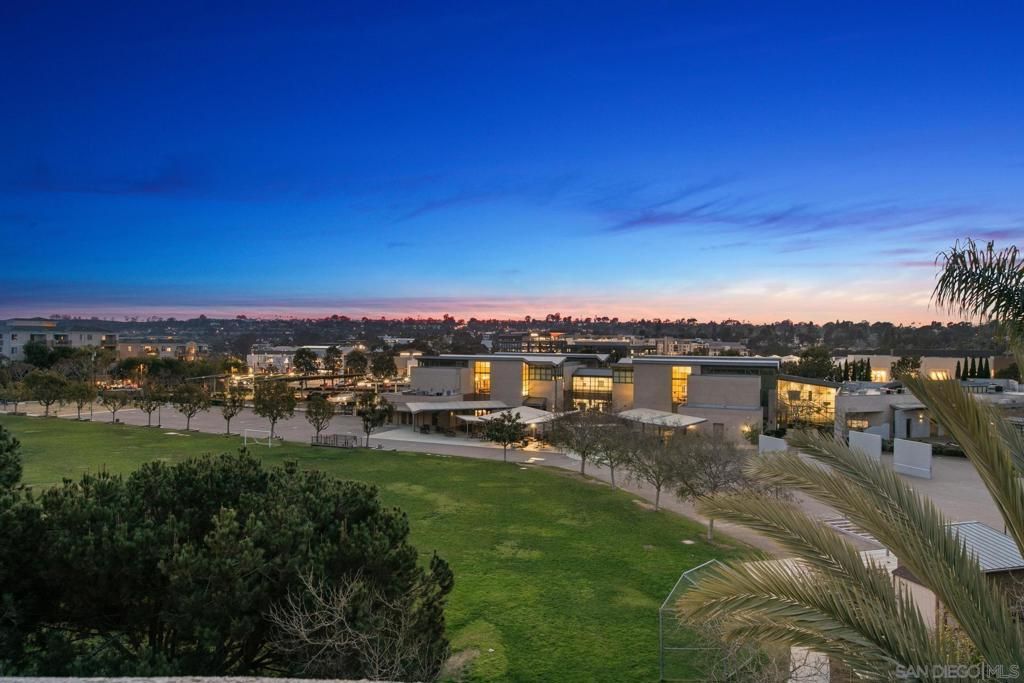 12646 Carmel Country Rd 160, San Diego, CA 92130 — photo 2