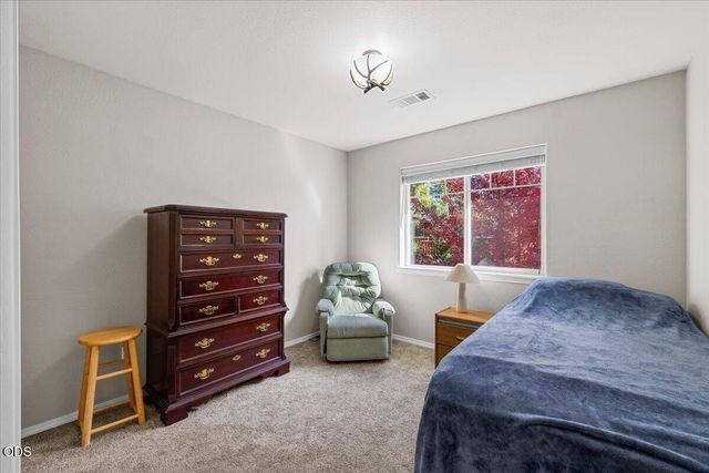 543 Hoover Park Drive, Medford, OR 97504