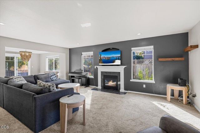543 Hoover Park Drive, Medford, OR 97504