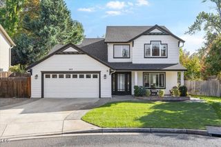 543 Hoover Park Drive, Medford, OR 97504