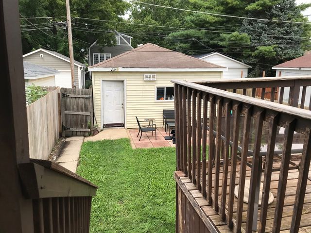 3016 Wesley Avenue, Berwyn, IL 60402