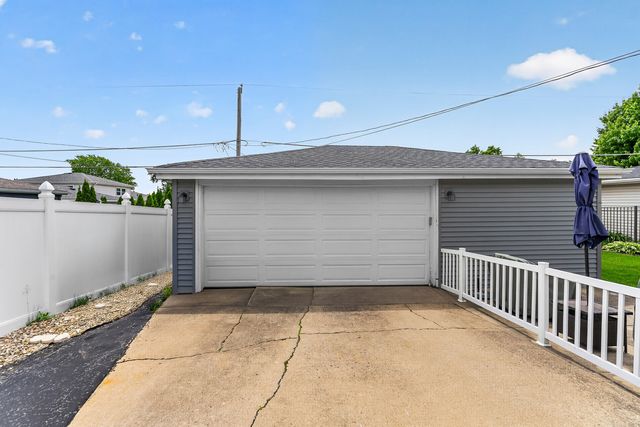 7625 173rd Street, Tinley Park, IL 60477
