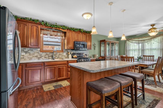 7625 173rd Street, Tinley Park, IL 60477