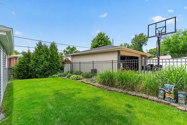 7625 173rd Street, Tinley Park, IL 60477