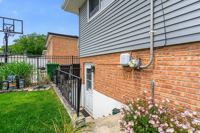 7625 173rd Street, Tinley Park, IL 60477