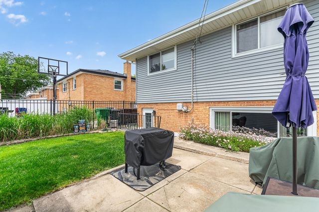 7625 173rd Street, Tinley Park, IL 60477