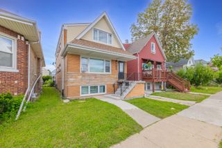3138 S 53rd Court, Cicero, IL 60804