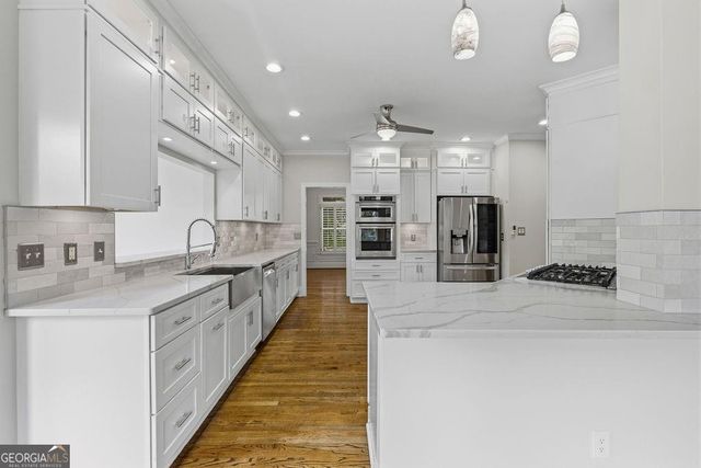5343 Lake View Club, Dunwoody, GA 30338