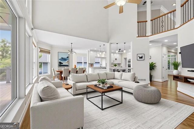 5343 Lake View Club, Dunwoody, GA 30338