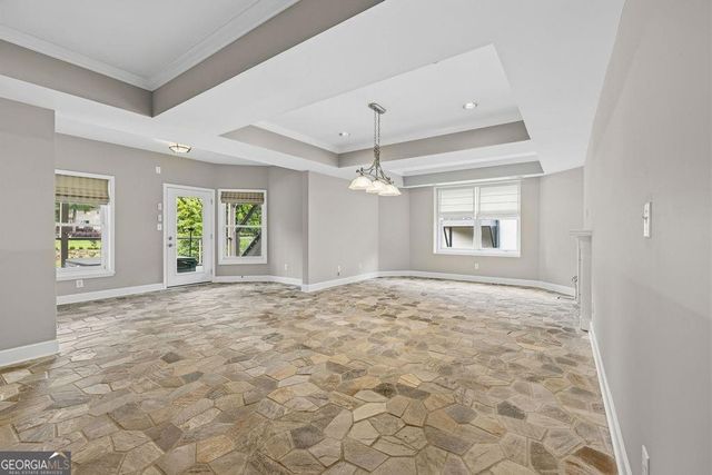 5343 Lake View Club, Dunwoody, GA 30338