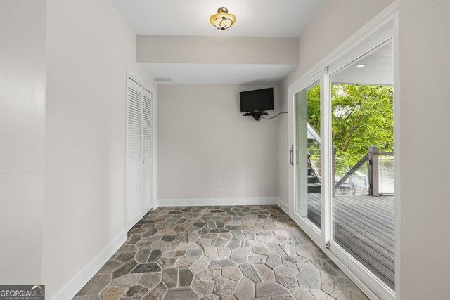 5343 Lake View Club, Dunwoody, GA 30338