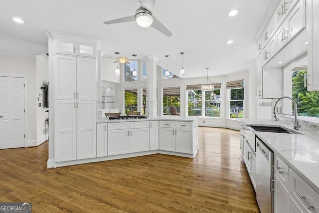 5343 Lake View Club, Dunwoody, GA 30338