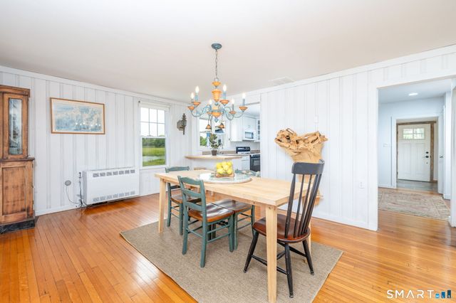5 Seneca Trail, East Haven, CT 06512