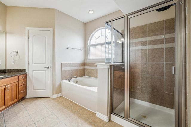 5629 Dolores Place Lane B, Houston, TX 77057