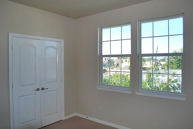 5629 Dolores Place Lane B, Houston, TX 77057