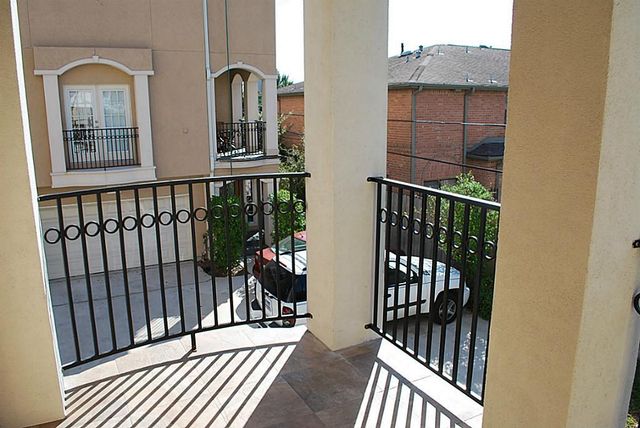 5629 Dolores Place Lane B, Houston, TX 77057