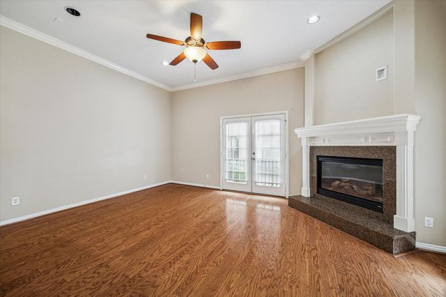 5629 Dolores Place Lane B, Houston, TX 77057