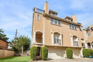 5629 Dolores Place Lane B, Houston, TX 77057