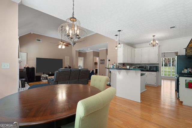 178 Ashley Drive, Mcdonough, GA 30252