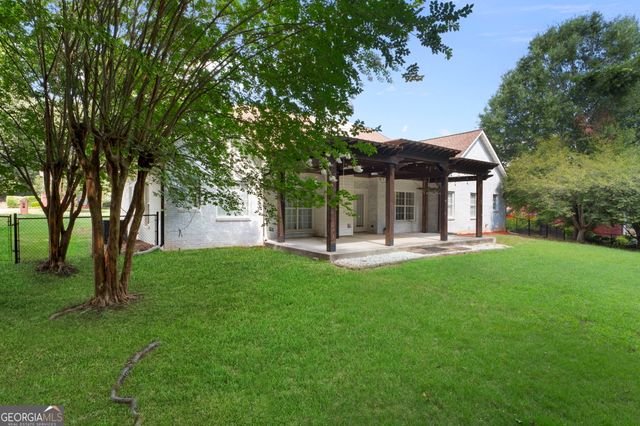 178 Ashley Drive, Mcdonough, GA 30252