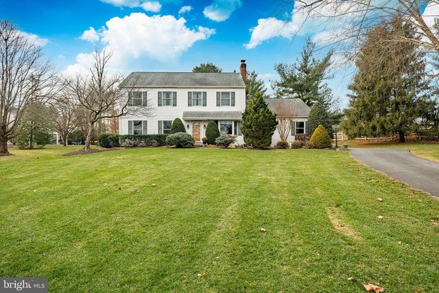 827 PLUMTRY DR, West Chester, PA 19382