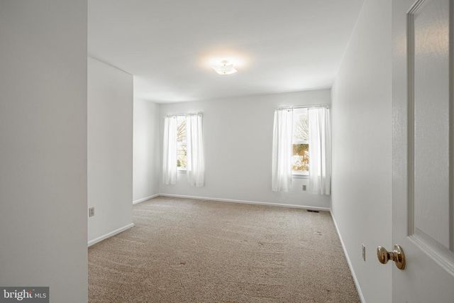 827 PLUMTRY DR, West Chester, PA 19382