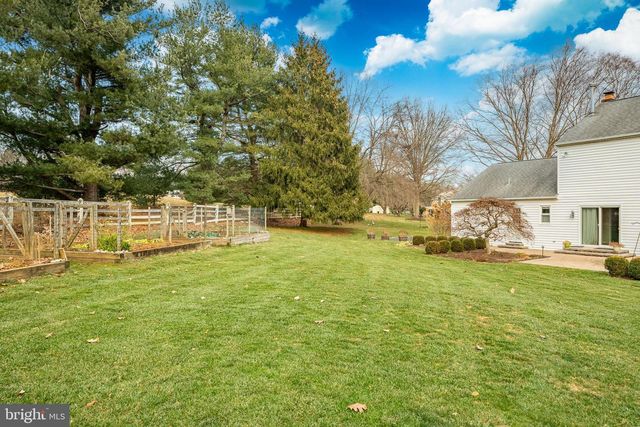 827 PLUMTRY DR, West Chester, PA 19382