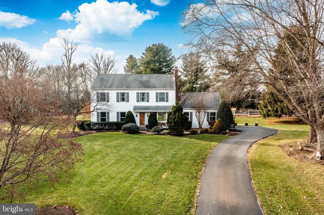 827 PLUMTRY DR, West Chester, PA 19382