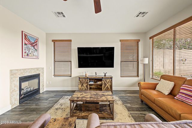 25411 N 39TH Avenue, Phoenix, AZ 85083
