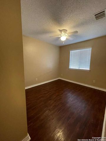 4315 Lakebend West, San Antonio, TX 78244