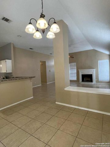 4315 Lakebend West, San Antonio, TX 78244