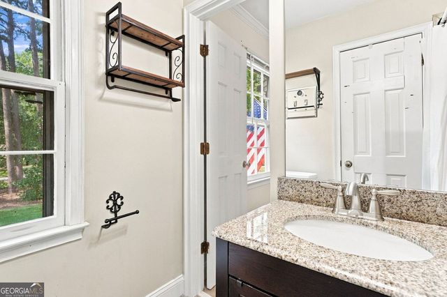 5013 Fox Forest Circle SW, Lilburn, GA 30047