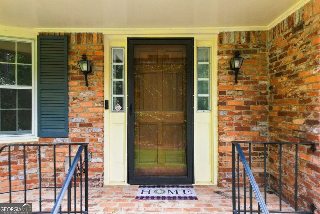 5013 Fox Forest Circle SW, Lilburn, GA 30047 — photo 3