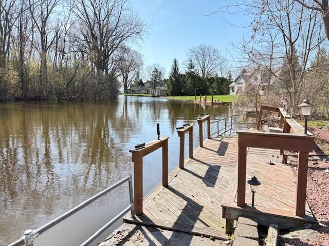 6770 Lee Harbor LANE, Oshkosh, WI 54902