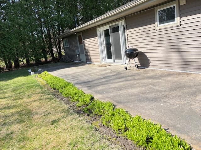 6770 Lee Harbor LANE, Oshkosh, WI 54902