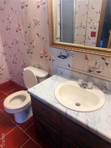 1303 Highway NN, Poplar Bluff, MO 63901