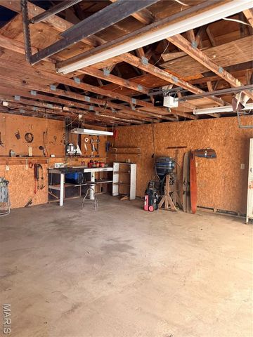 1303 Highway NN, Poplar Bluff, MO 63901