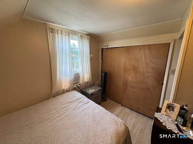 19-21 Warner Street, Hartford, CT 06114