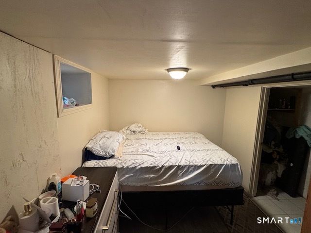 19-21 Warner Street, Hartford, CT 06114