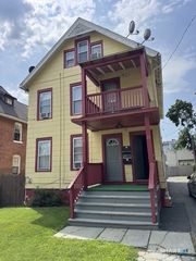 19-21 Warner Street, Hartford, CT 06114