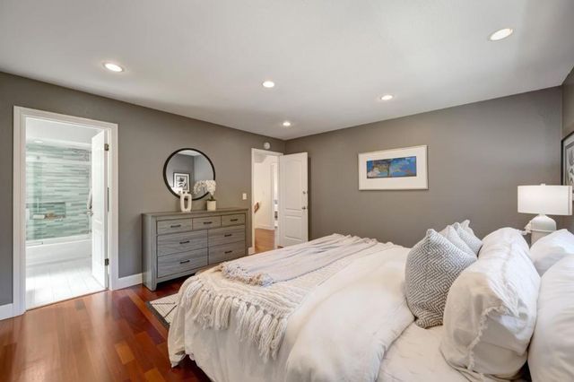 215 Nataqua Avenue, Pacifica, CA 94044